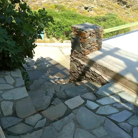 Seaside - Petrousa, Kythnos *